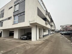 Berceni comision 0 apartament 2 camere decomandat, parter